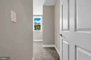 145 N Monastery Ave, Baltimore, MD 21229 - Photo 17