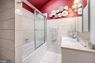3527 Falls Rd, Baltimore, MD 21211 - Photo 25