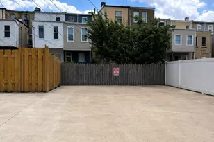 326 E 22nd St, Baltimore, MD 21218 - Photo 33