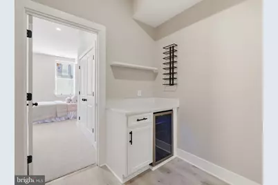 326 E 22nd Street, Baltimore, MD 21218 - Photo 13