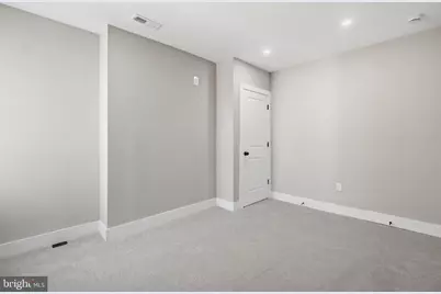 326 E 22nd Street, Baltimore, MD 21218 - Photo 19