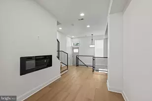 126 N Mount St, Baltimore, MD 21223 - Photo 9