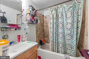 873 W Lombard St, Baltimore, MD 21201 - Photo 15