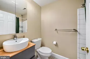 11 W Biddle, Baltimore, MD 21201 - Photo 15