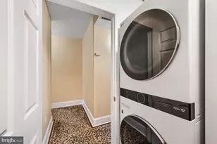 11 W Biddle, Baltimore, MD 21201 - Photo 17