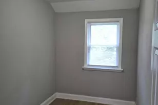 929 E 41st St, Baltimore, MD 21218 - Photo 9