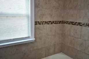 929 E 41st St, Baltimore, MD 21218 - Photo 11