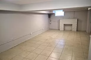 929 E 41st St, Baltimore, MD 21218 - Photo 13