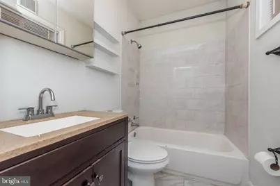 204 N Port Street, Baltimore, MD 21224 - Photo 9