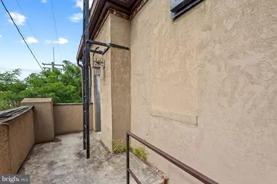 2204 Park Avenue #302, Baltimore, MD 21217 - Photo 17