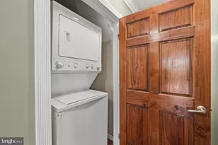 2204 Park Ave, Baltimore, MD 21217 - Photo 25