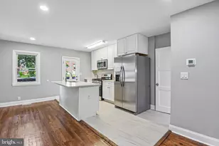 44 N Athol Ave, Baltimore, MD 21229 - Photo 9