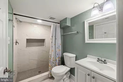 4 N East Avenue, Baltimore, MD 21224 - Photo 25