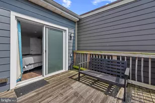 902 N Milton Ave, Baltimore, MD 21205 - Photo 19