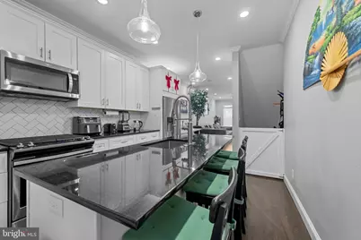 902 N Milton Avenue, Baltimore, MD 21205 - Photo 9