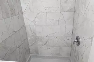 2015 Jefferson St, Baltimore, MD 21205 - Photo 13