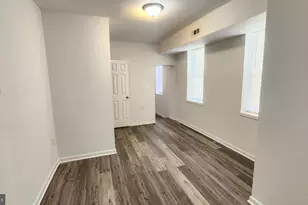 2015 Jefferson St, Baltimore, MD 21205 - Photo 9
