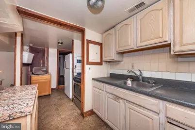 212 W Saratoga Street, Baltimore, MD 21201 - Photo 11