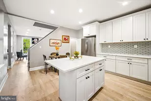 1626 Hollins St, Baltimore, MD 21223 - Photo 9
