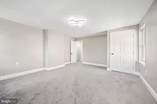 1626 Hollins St, Baltimore, MD 21223 - Photo 39