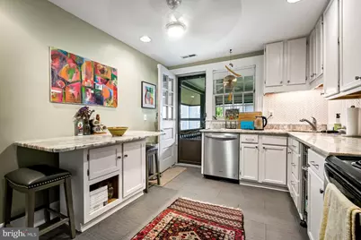 610 Somerset Road #302, Baltimore, MD 21210 - Photo 17