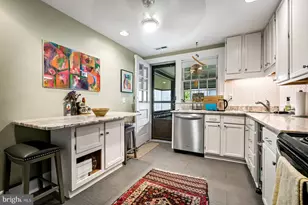 610 Somerset Rd, Baltimore, MD 21210 - Photo 17
