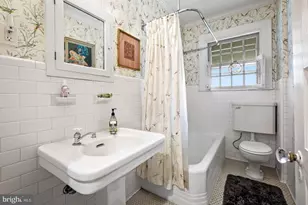 610 Somerset Rd, Baltimore, MD 21210 - Photo 19