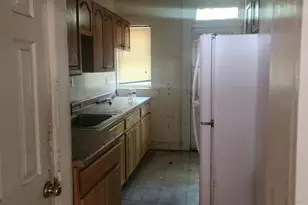615 Montpelier St, Baltimore, MD 21218 - Photo 11