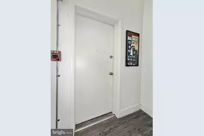 1502 W Mount Royal Avenue #1, Baltimore, MD 21217 - Photo 3