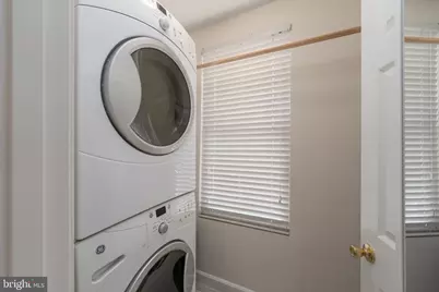 731 S Ellwood Avenue, Baltimore, MD 21224 - Photo 27