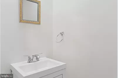 214 N Madeira Street, Baltimore, MD 21231 - Photo 15