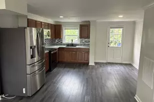 3818 W Bay Ave, Baltimore, MD 21225 - Photo 3
