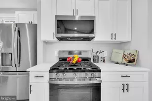 6016 Sefton Ave, Baltimore, MD 21214 - Photo 3