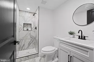 1802 E Lafayette Ave, Baltimore, MD 21213 - Photo 15