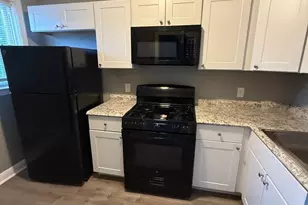 1100 Meridene Dr, Baltimore, MD 21239 - Photo 3