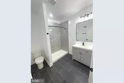 142 Ellwood Avenue S, Baltimore, MD 21224 - Photo 3
