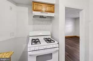 147 Denison St, Baltimore, MD 21229 - Photo 9