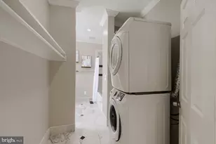1023 N Calvert St, Baltimore, MD 21202 - Photo 43