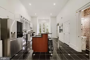 1023 N Calvert St, Baltimore, MD 21202 - Photo 11