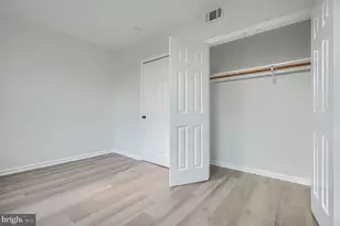 25 S Hilton St, Baltimore, MD 21229 - Photo 19