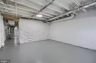 25 S Hilton St, Baltimore, MD 21229 - Photo 27