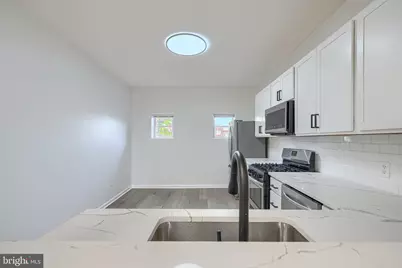 25 S Hilton Street, Baltimore, MD 21229 - Photo 9