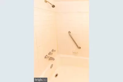 3809 Clarks Lane, Baltimore, MD 21215 - Photo 17