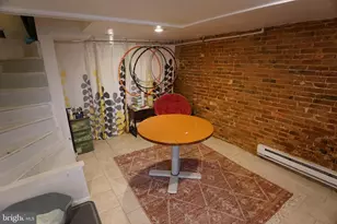 447 Orchard St, Baltimore, MD 21201 - Photo 19