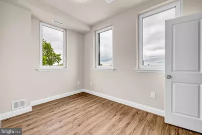 1129 Monroe Circle, Baltimore, MD 21225 - Photo 13