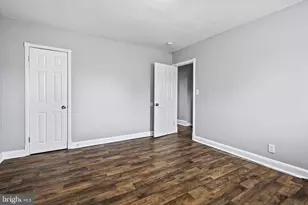 1015 Lyndhurst St, Baltimore, MD 21229 - Photo 27