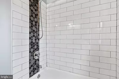 1015 Lyndhurst Street, Baltimore, MD 21229 - Photo 29