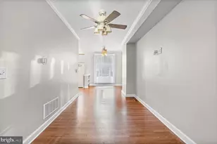 2532 Druid Hill Ave, Baltimore, MD 21217 - Photo 17