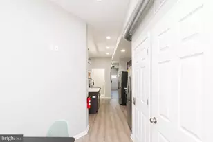 942 N Broadway, Baltimore, MD 21205 - Photo 11