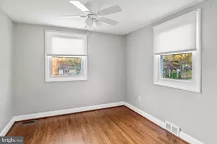 5911 Brackenridge Ave, Baltimore, MD 21212 - Photo 17